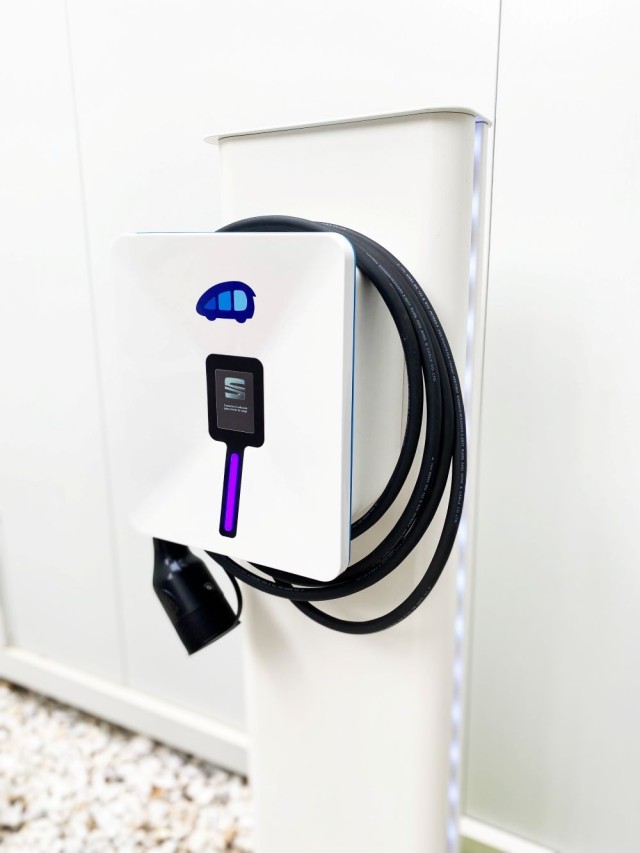 todo-lo-que-necesitas-saber-sobre-los-tipos-de-cargadores-para-coches-electricos-2