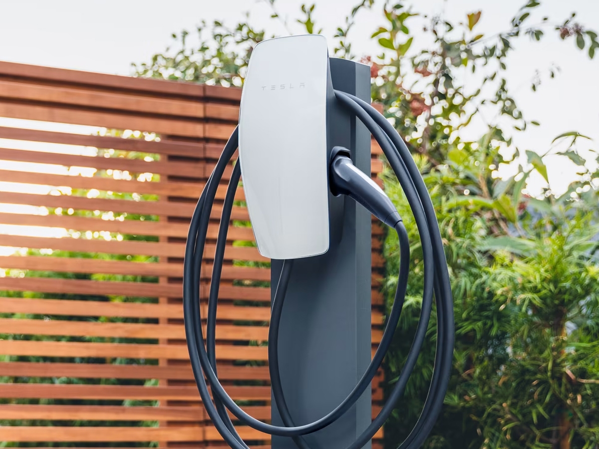 cargador-tesla-wall-connector-1